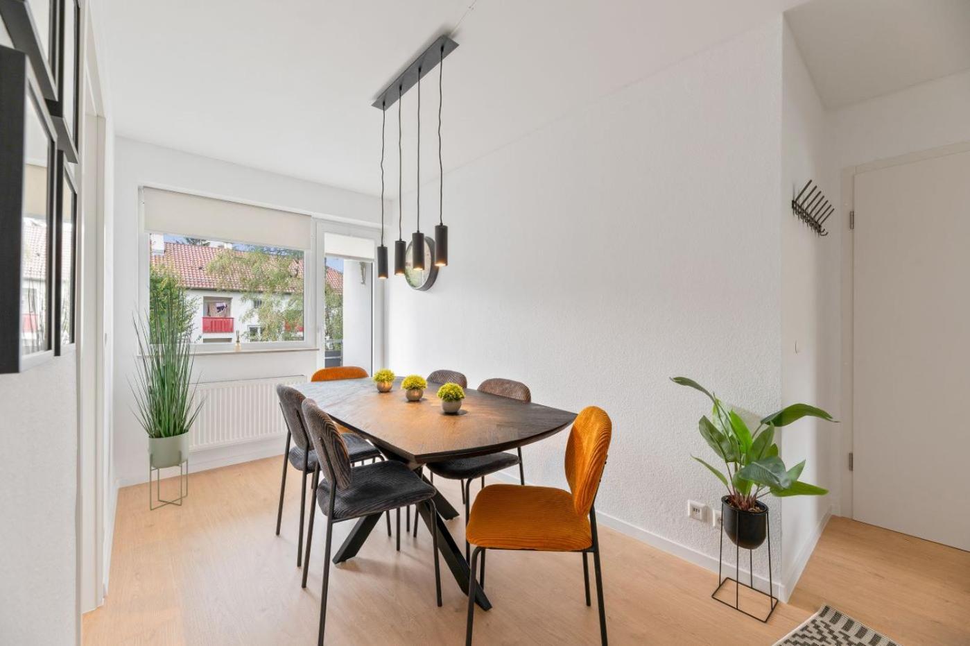 Westside Flat - 5Min To Downtown Ludwigsburg Exterior foto